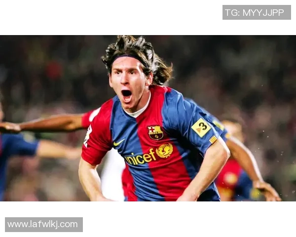 梅西在巴萨对皇马的经典对决中上演精彩帽子戏法助球队夺胜